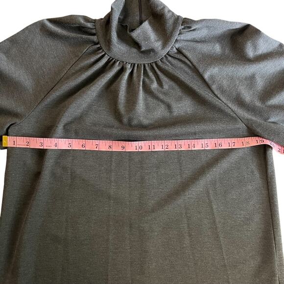 Toccin Long Sleeve Turtleneck Gray Top - Picture 9 of 10